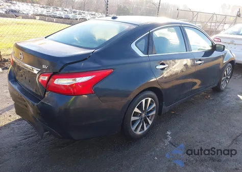 2017 Nissan Altima 2.5/2.5 S/2.5 Sl/2.5 Sr/2.5 Sv z USA, uszkodzony, nr VIN 1N4AL3AP0HC112371